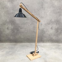 Staande_lamp_eik_emaille_IMG_6045[1](1)
